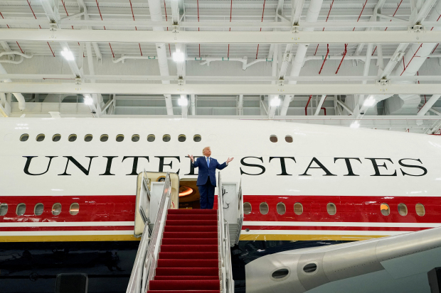 Trump unveils new aircraft ahead of joining Air Force One fleet
